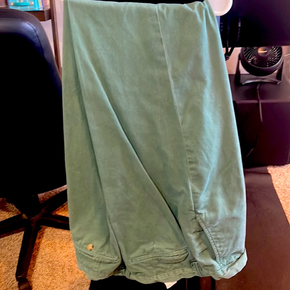 Like new green Polo chino pants